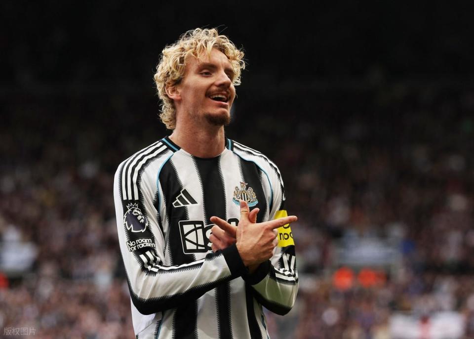 沃尔特马德, 亿欧元